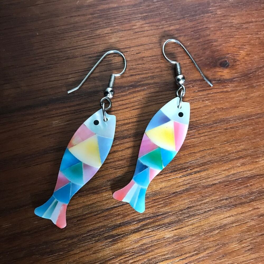 Artisan colorful fish earrings - natural dyed shell overlay